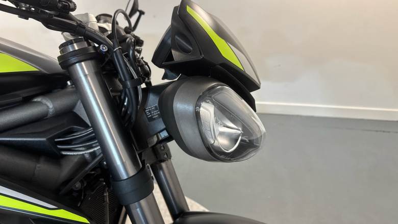 Triumph Street Triple RS (19MY)